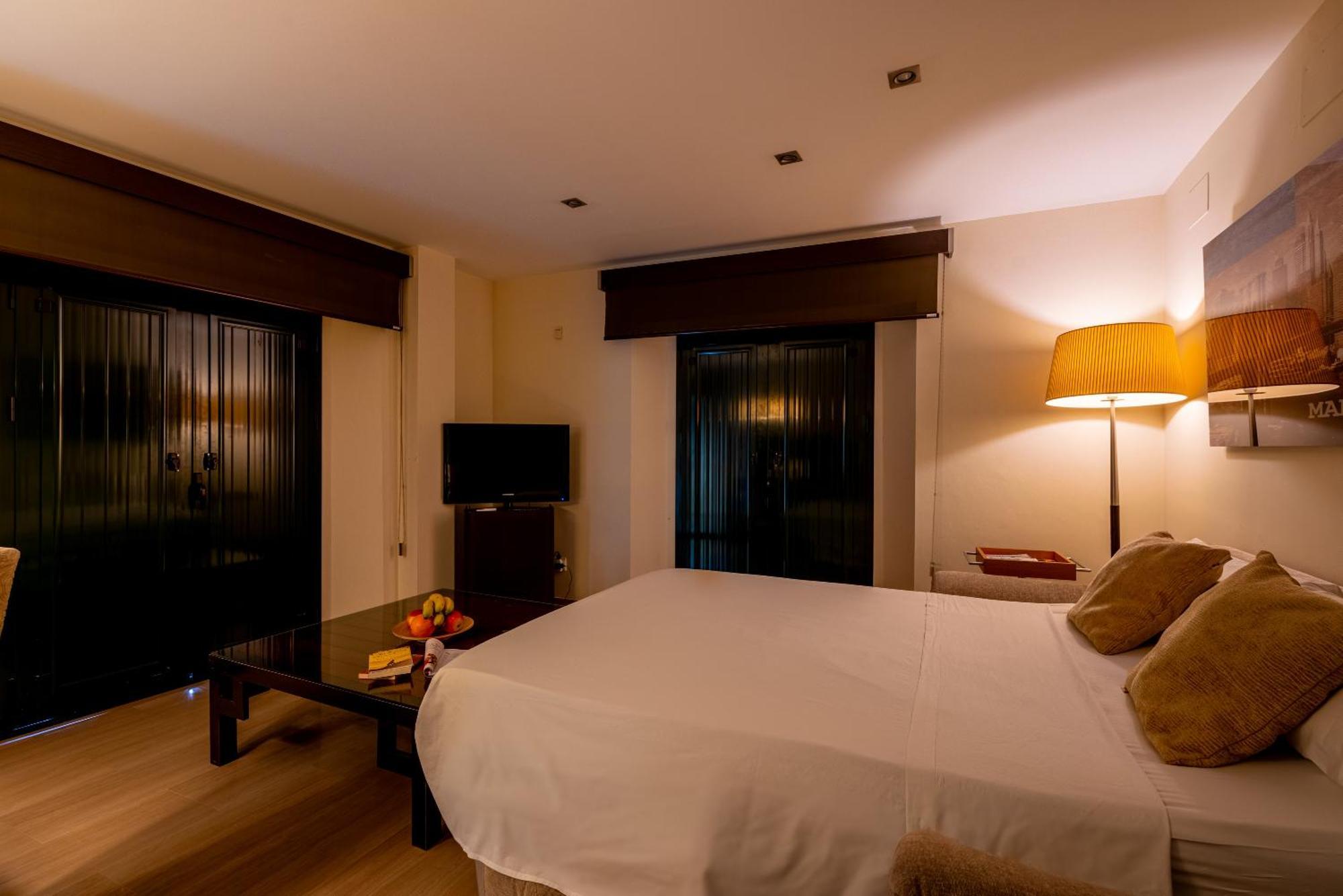 Pyl Apartamento Centro Junto Catedral Σεβίλλη Εξωτερικό φωτογραφία